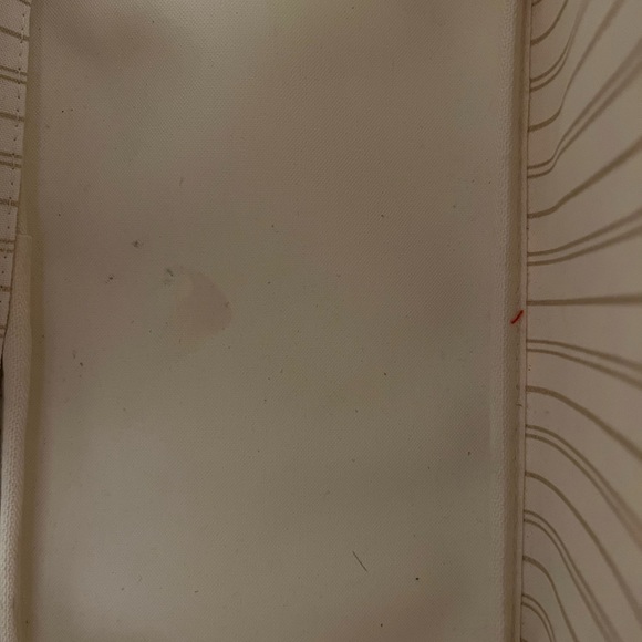 Louis Vuitton Neverfull MM - Picture 3 of 8